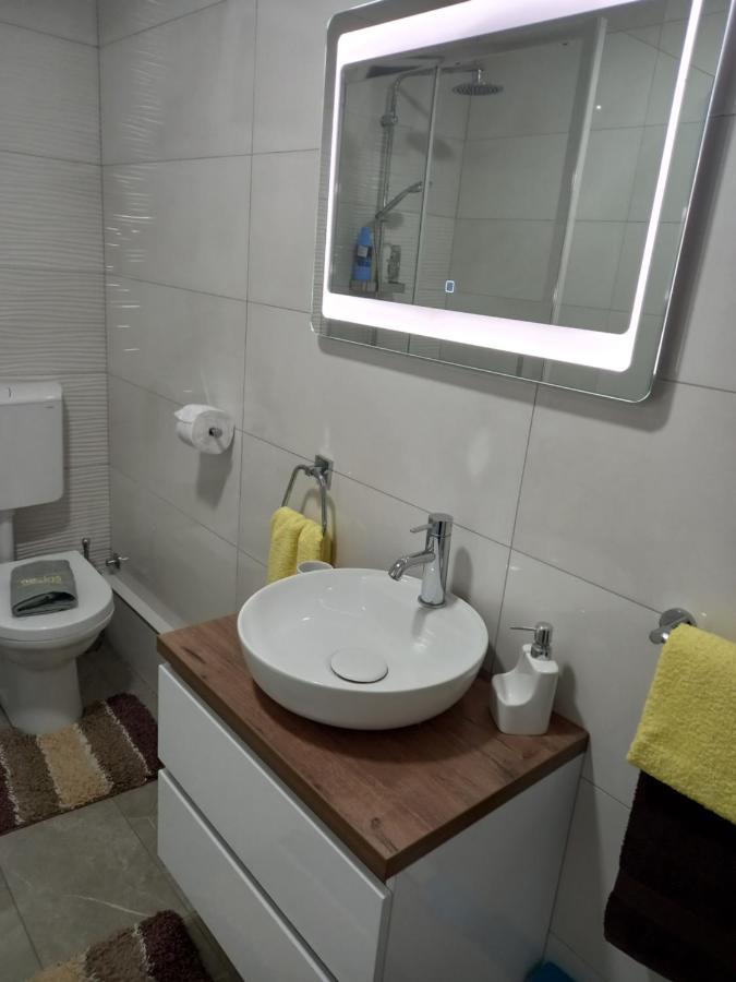 Leda Apartmani สเมเดเรโว ภายนอก รูปภาพ