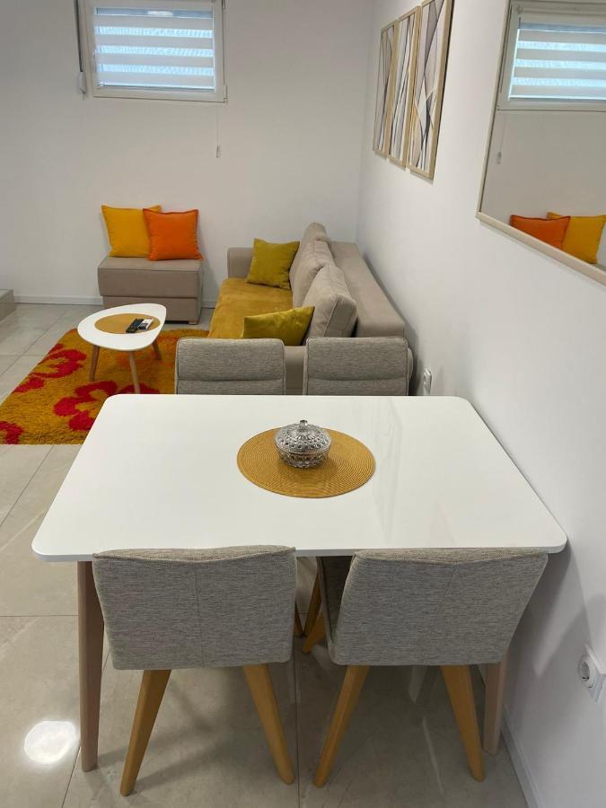 Leda Apartmani สเมเดเรโว ภายนอก รูปภาพ