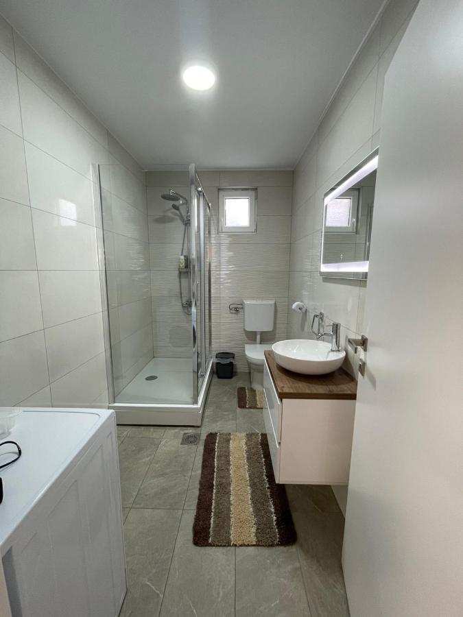 Leda Apartmani สเมเดเรโว ภายนอก รูปภาพ