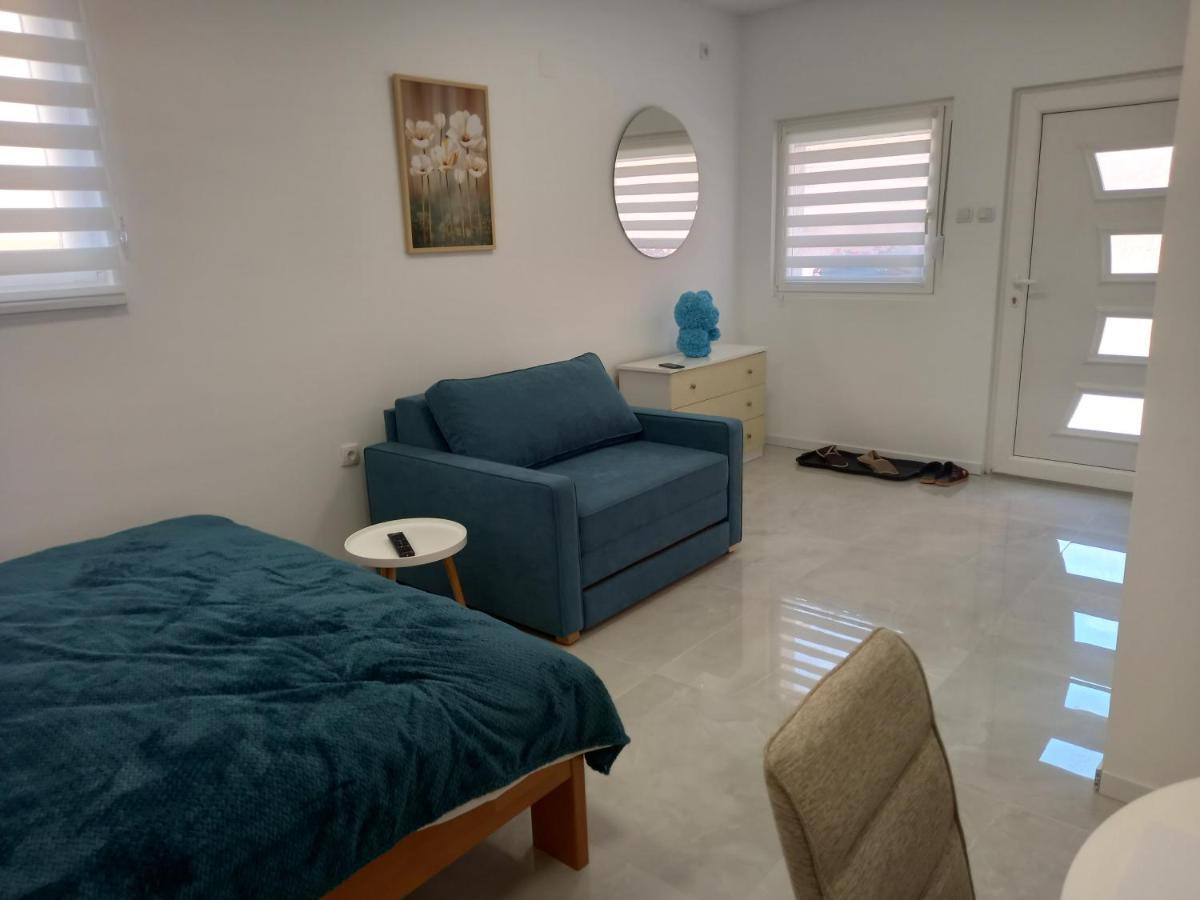 Leda Apartmani สเมเดเรโว ภายนอก รูปภาพ