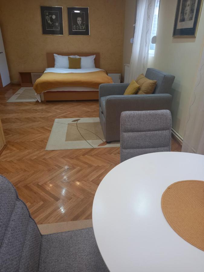 Leda Apartmani สเมเดเรโว ภายนอก รูปภาพ