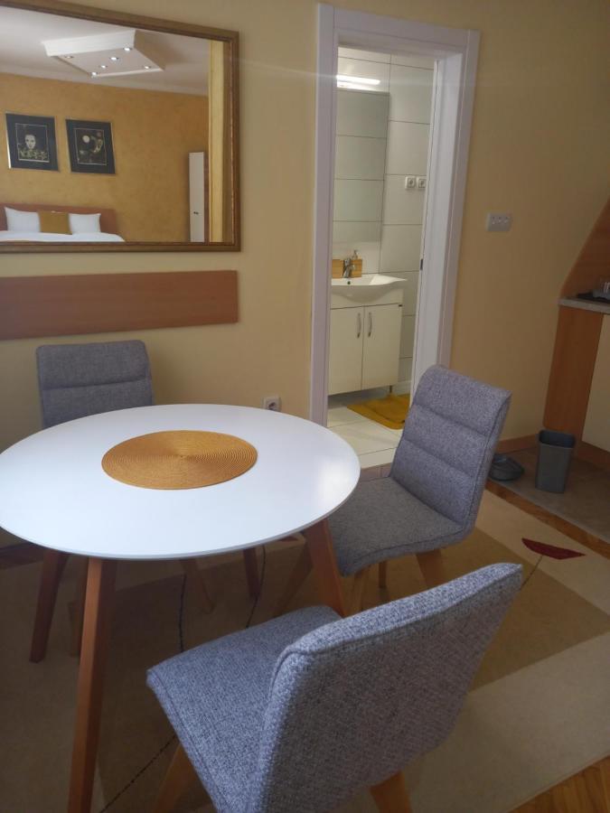 Leda Apartmani สเมเดเรโว ภายนอก รูปภาพ
