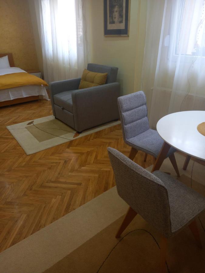 Leda Apartmani สเมเดเรโว ภายนอก รูปภาพ